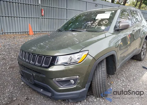 2021 Jeep Compass 80Th Anniversary 4X4 из США, поврежденный, VIN 3C4NJDEB0MT566138